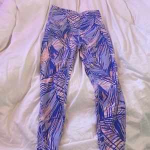 GIRLS IVIVVA LEGGINGS!